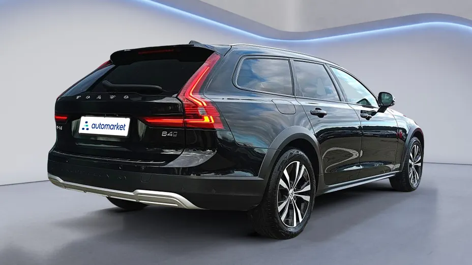 VOLVO V90 V90 CC B4 D AWD aut