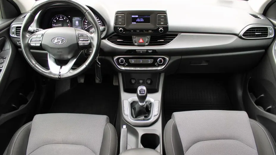 HYUNDAI i30 i30 1.5 DPI Modern