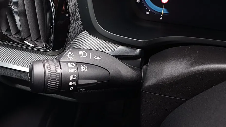 VOLVO V60 V60 B4 D Core aut