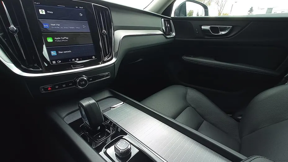 VOLVO V60 V60 B4 D Core aut