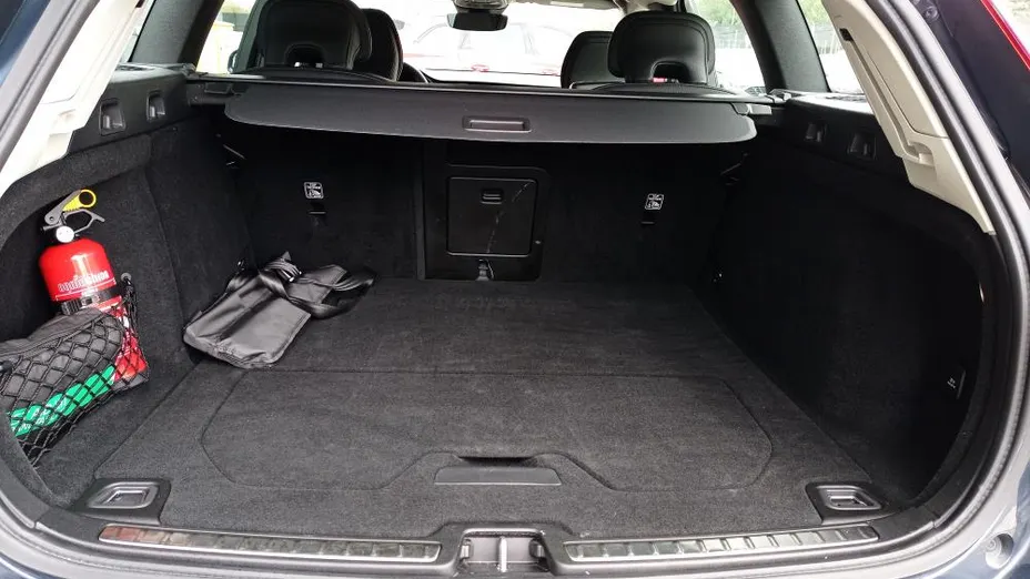 VOLVO V60 V60 B4 D Core aut