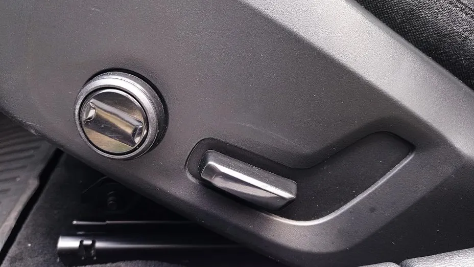 VOLVO V60 V60 CC Core B4 D AWD aut