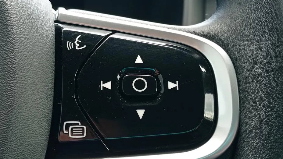 VOLVO V60 V60 CC Core B4 D AWD aut