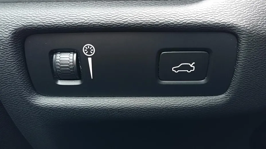 VOLVO V60 V60 CC Core B4 D AWD aut