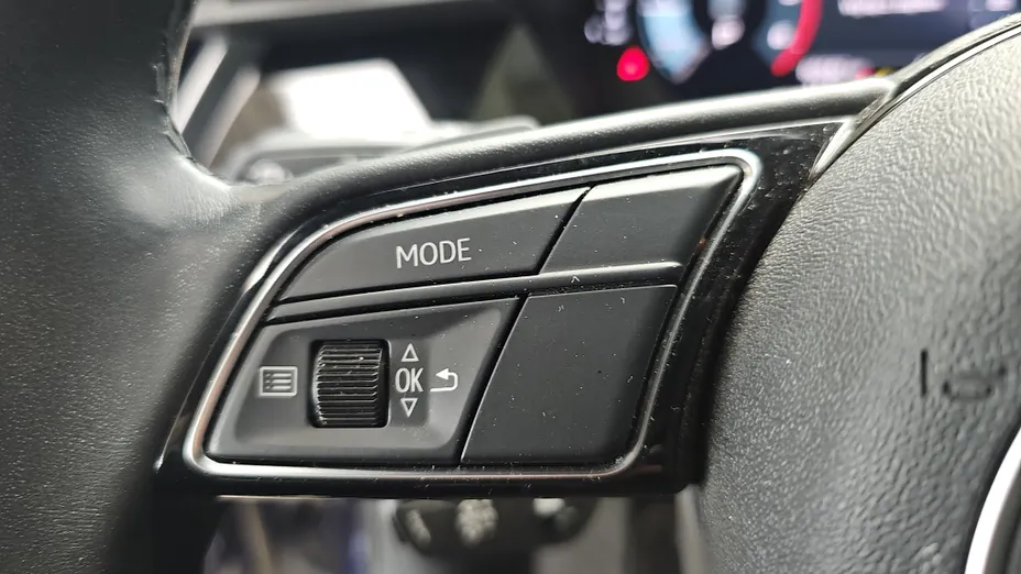AUDI A3 A3 30 TDI S tronic