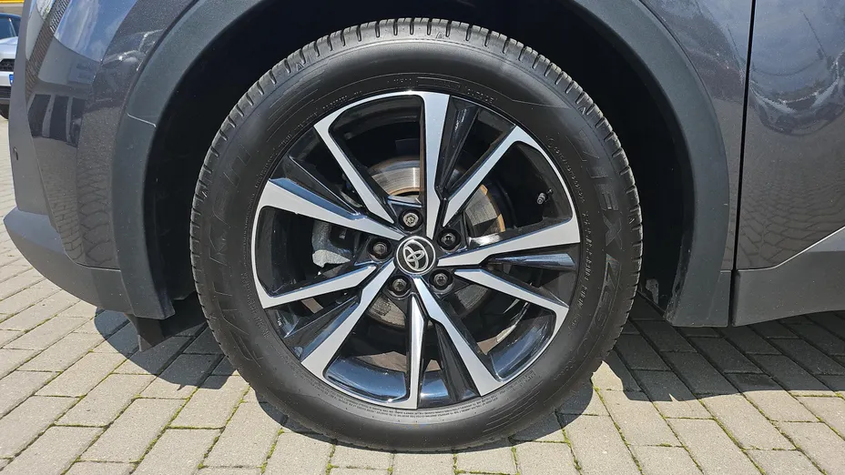 TOYOTA C-HR C-HR 2.0 Hybrid Dynamic Force Style