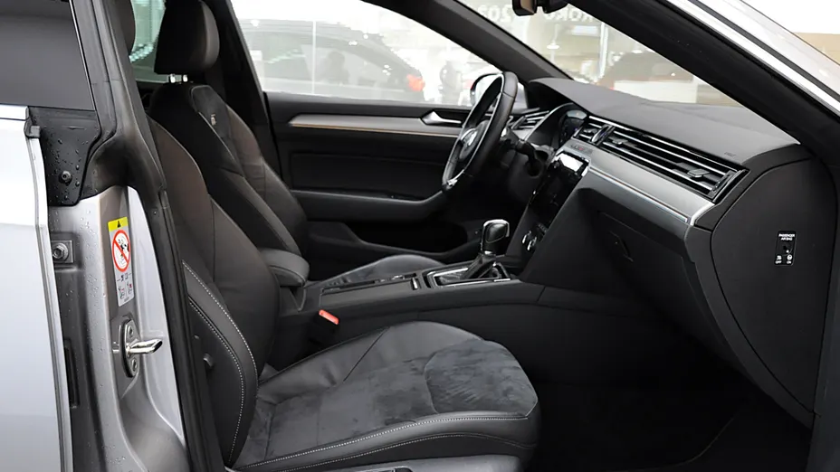 VOLKSWAGEN Arteon Arteon 2.0 TSI 4Motion R-Line DSG
