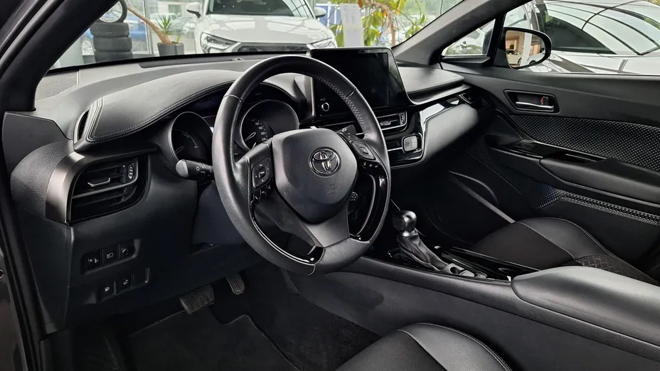 TOYOTA C-HR C-HR 2.0 Hybrid Style