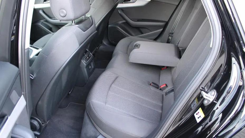 AUDI A4 A4 35 TFSI mHEV S tronic