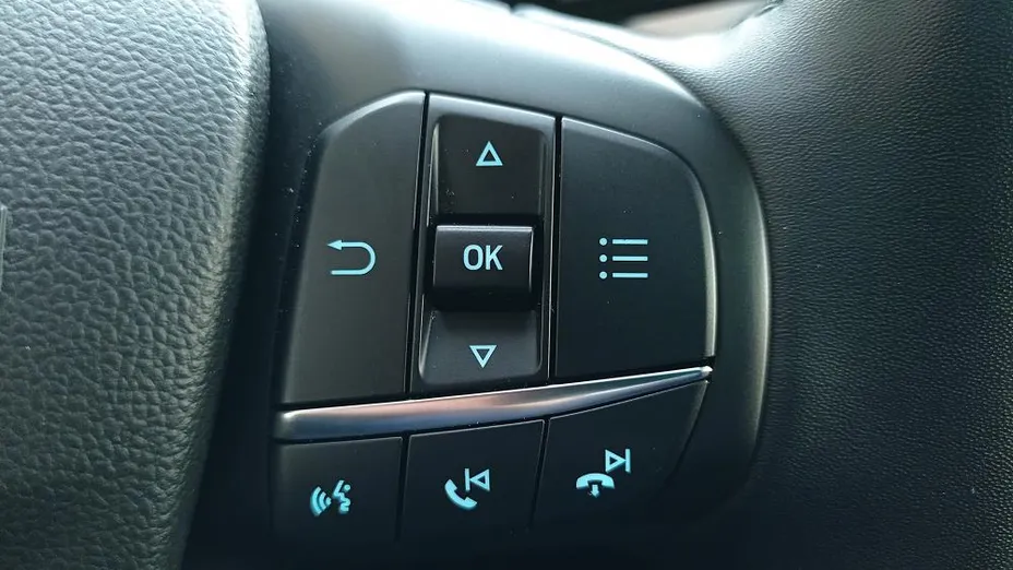 FORD Kuga Kuga 2.5 FHEV FWD Titanium