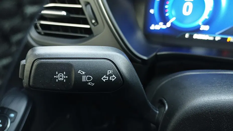 FORD Kuga Kuga 2.5 FHEV FWD Titanium