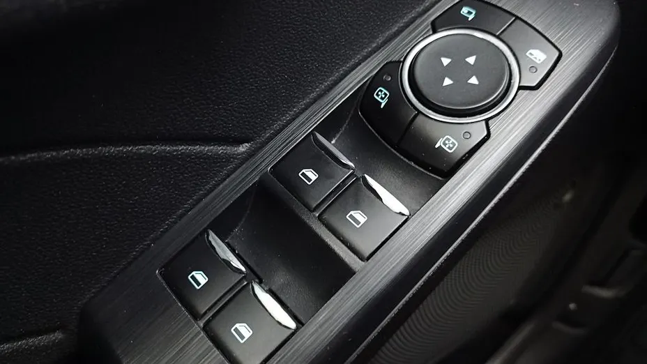 FORD Kuga Kuga 2.5 FHEV FWD ST-Line X