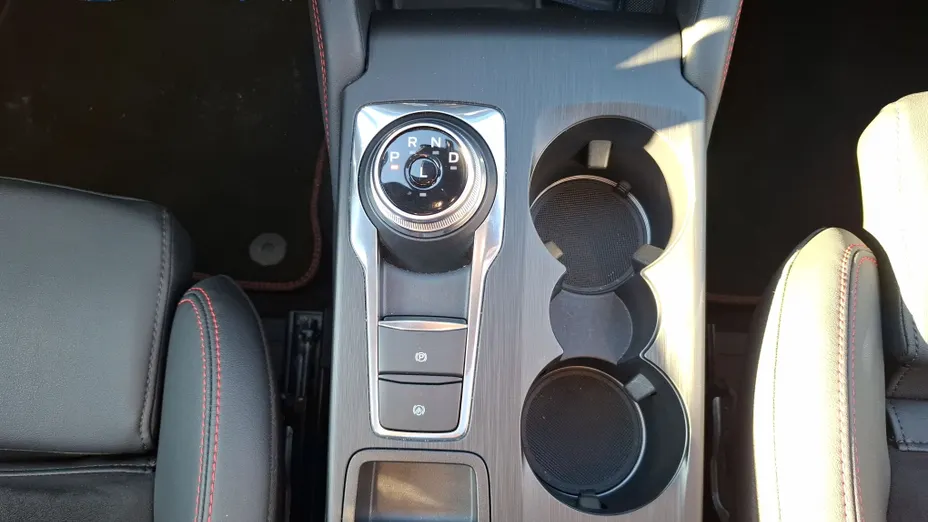 FORD Kuga Kuga 2.5 FHEV AWD ST-Line X eCVT