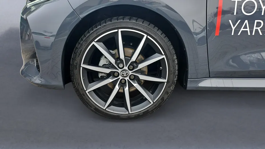 TOYOTA Yaris Yaris Hybrid 1.5 GR Sport