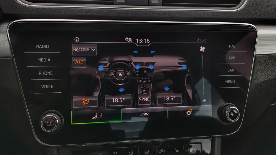 SKODA Superb Superb 1.5 TSI Ambition DSG