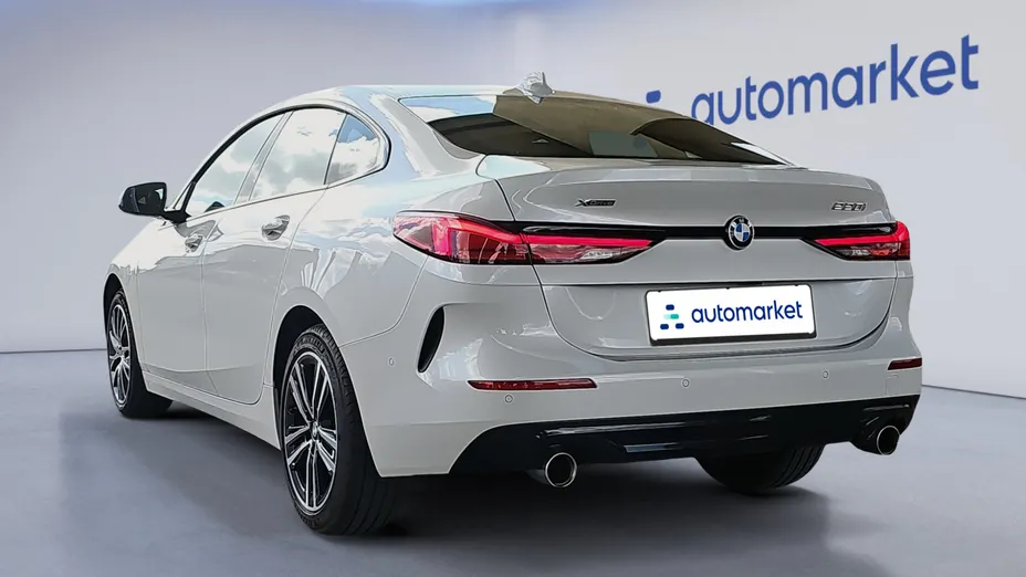 BMW Seria 2 220i xDrive Sport Line aut