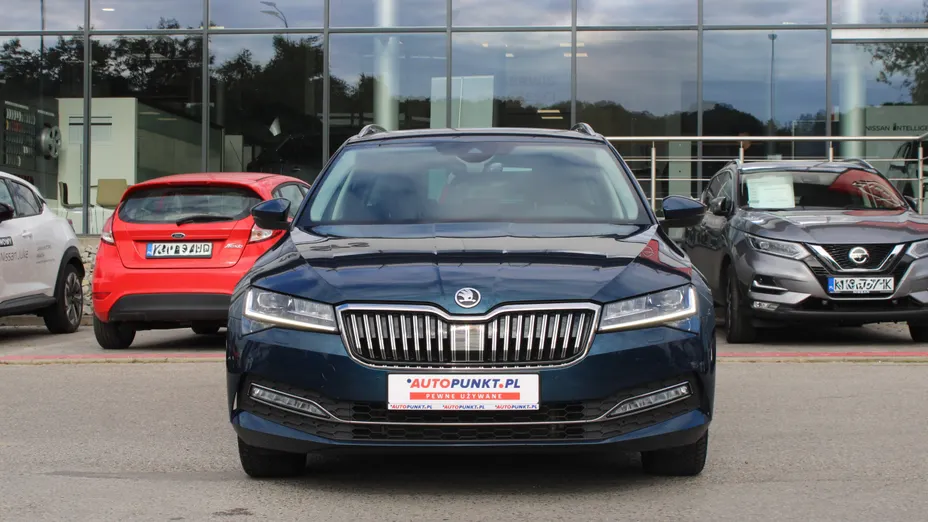 SKODA Superb Superb 2.0 TDI SCR Style DSG