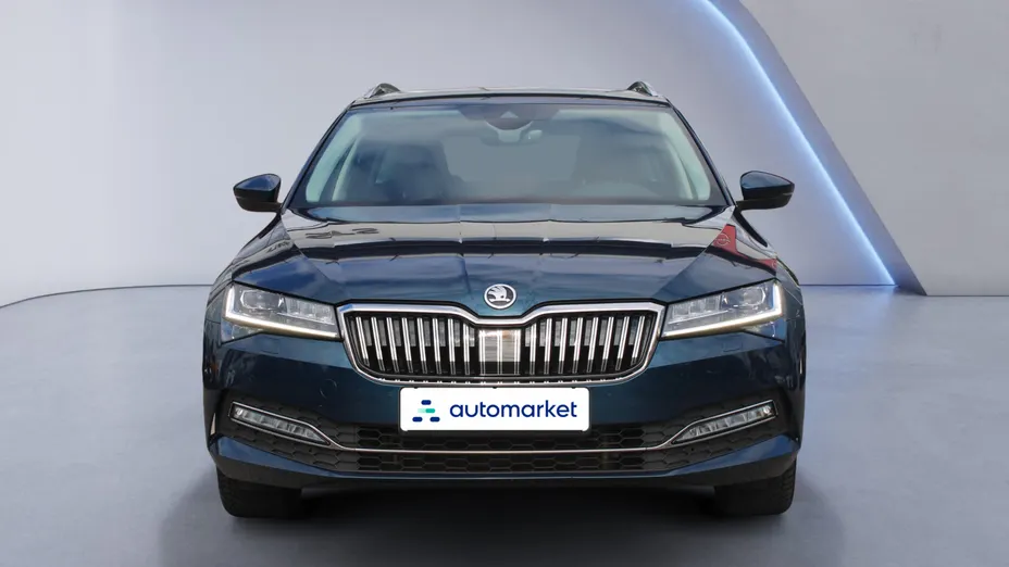 SKODA Superb Superb 2.0 TDI SCR Style DSG