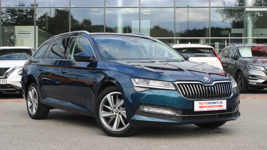 SKODA Superb Superb 2.0 TDI SCR Style DSG