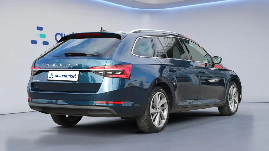 SKODA Superb Superb 2.0 TDI SCR Style DSG