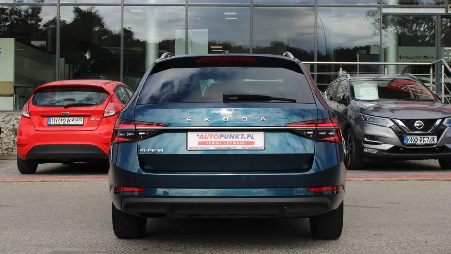 SKODA Superb Superb 2.0 TDI SCR Style DSG