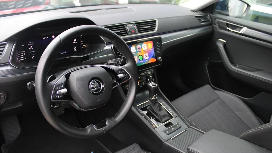 SKODA Superb Superb 2.0 TDI SCR Style DSG