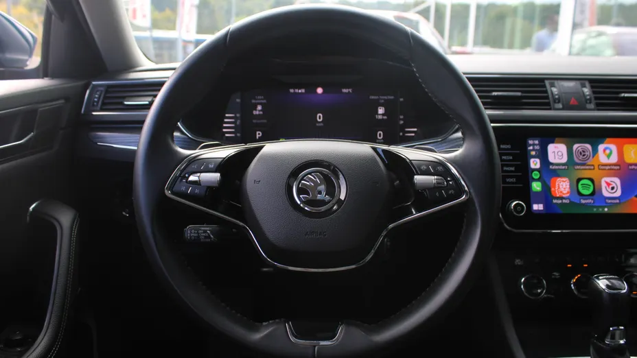 SKODA Superb Superb 2.0 TDI SCR Style DSG