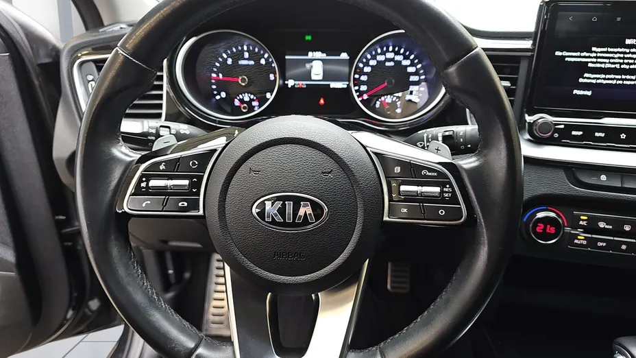 KIA Cee'd Ceed 1.6 CRDi SCR L DCT