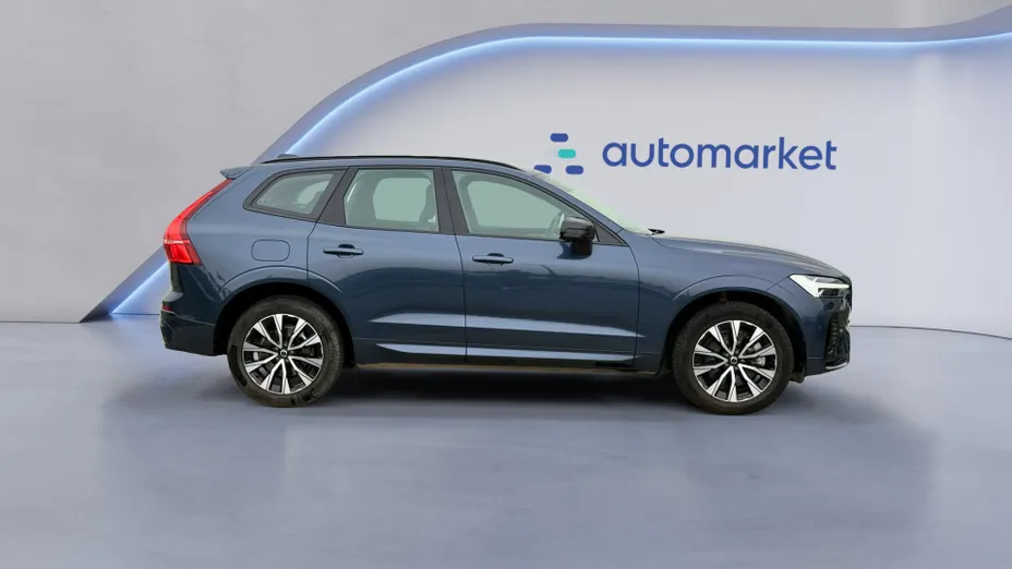 VOLVO XC60 XC60 B5 B AWD Plus Dark aut