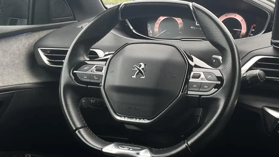 PEUGEOT 5008 5008 2.0 BlueHDi GT S&S EAT8