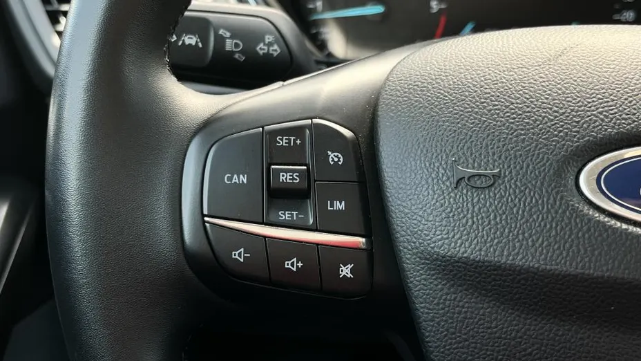 FORD Focus Focus 1.5 EcoBlue Active aut