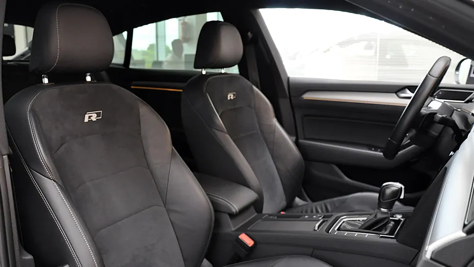 VOLKSWAGEN Arteon Arteon 2.0 TSI 4Motion R-Line DSG
