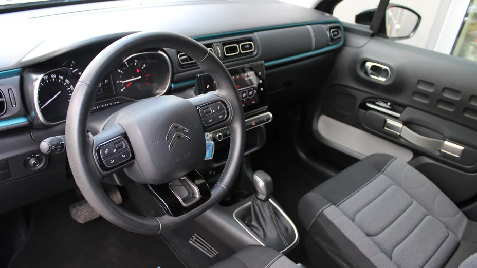 CITROEN C3 C3 1.2 PureTech Shine EAT6
