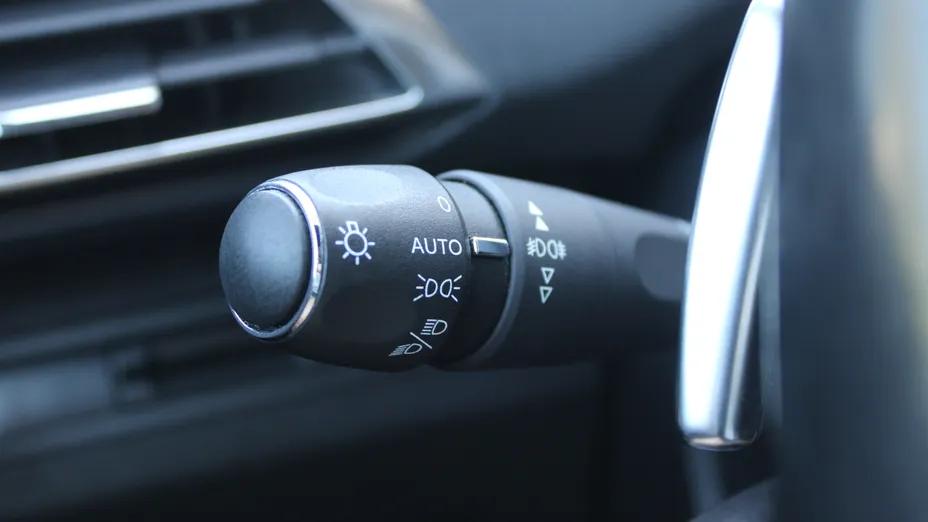 PEUGEOT 3008 3008 2.0 BlueHDi Crossway S&S EAT8