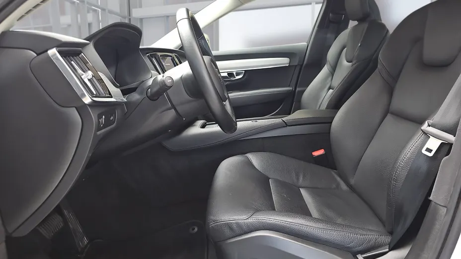 VOLVO V90 V90 B5 D AWD Momentum Pro aut