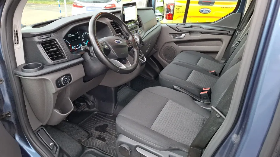 FORD Transit Custom Transit Custom Kombi 320 L2H1 Trend Aut.