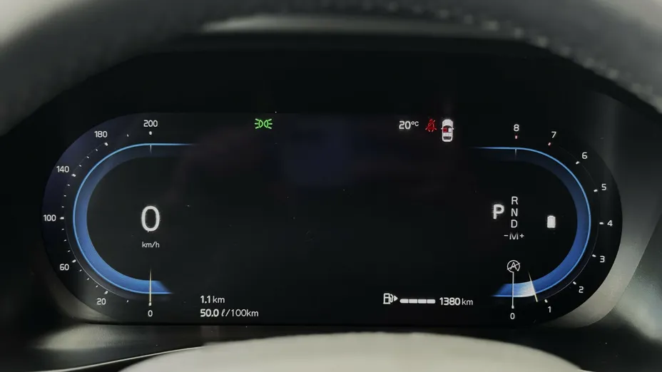 VOLVO XC40 XC40 B3 Plus Dark aut