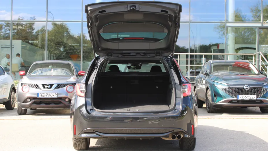 TOYOTA Corolla Corolla 2.0 Hybrid Comfort