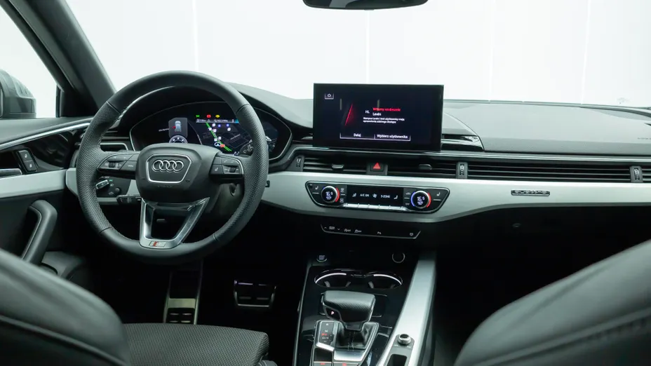 AUDI A4 A4 40 TDI Quattro S Line S tronic