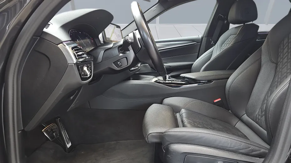 BMW Seria 5 520d xDrive mHEV M Sport sport-aut