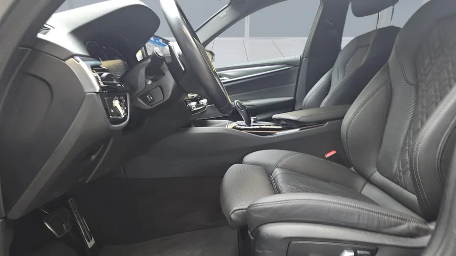 BMW Seria 5 520d xDrive mHEV M Sport sport-aut