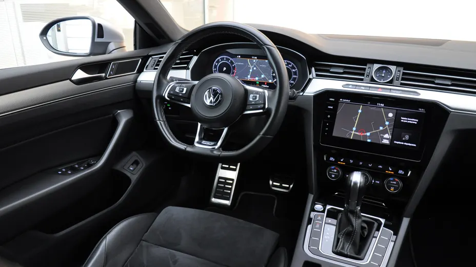 VOLKSWAGEN Arteon Arteon 2.0 TSI 4Motion R-Line DSG
