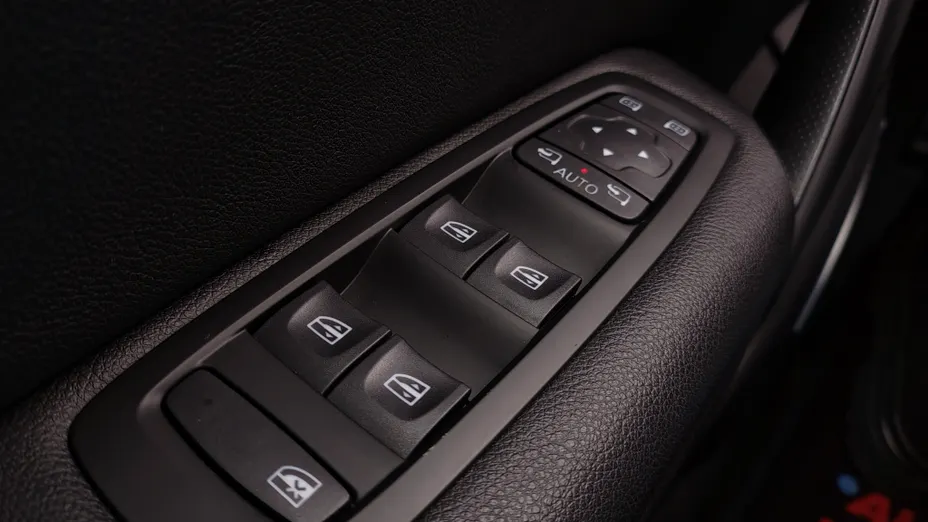 RENAULT Megane Megane 1.3 TCe FAP R.S. Line EDC