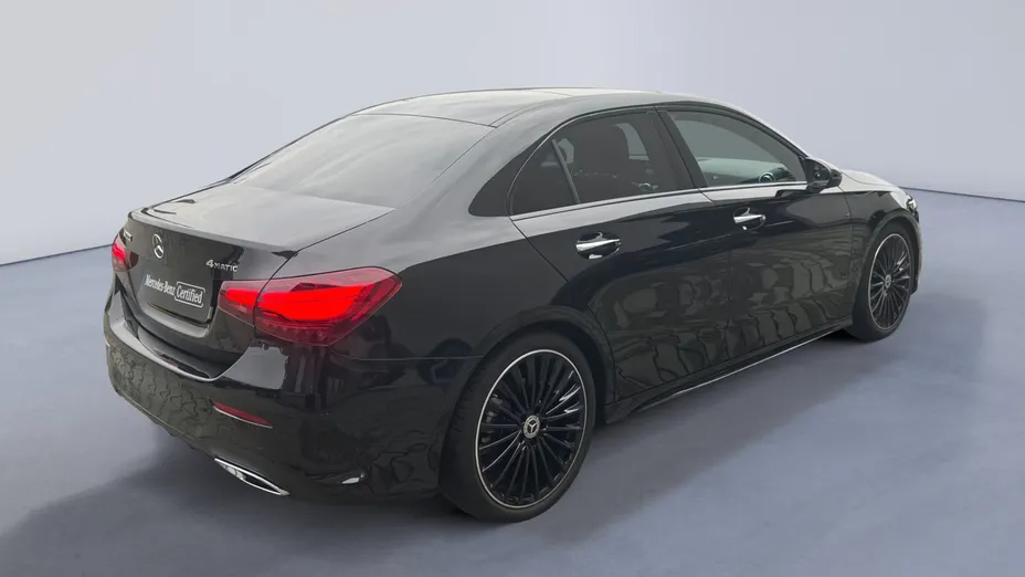 MERCEDES-BENZ A Klasa A 220 4-Matic AMG Line 8G-DCT