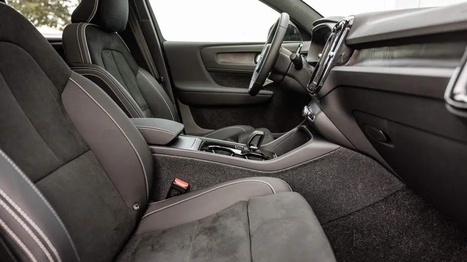 VOLVO C40 C40 Recharge Twin AWD Plus Nowy