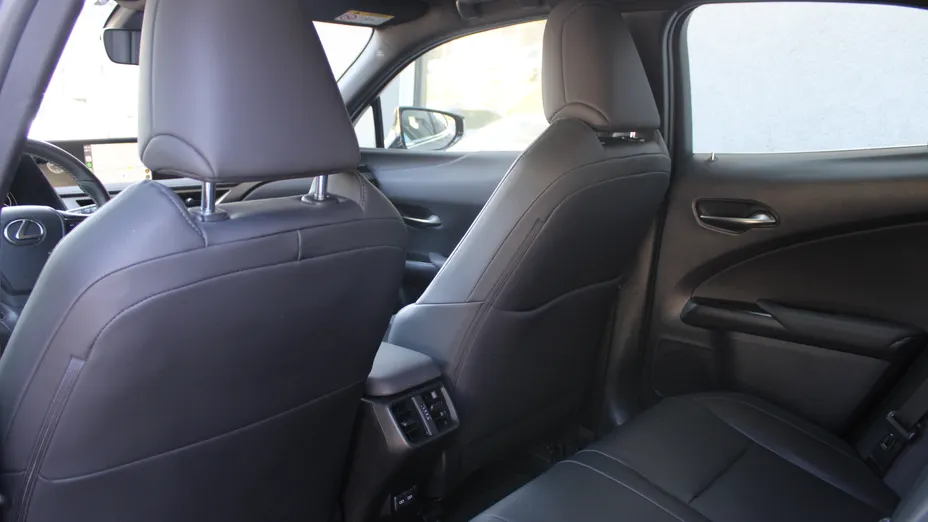 LEXUS UX UX 250h GPF Business Edition 2WD