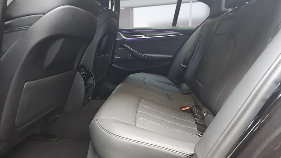 BMW Seria 5 530i xDrive mHEV M Sport sport-aut