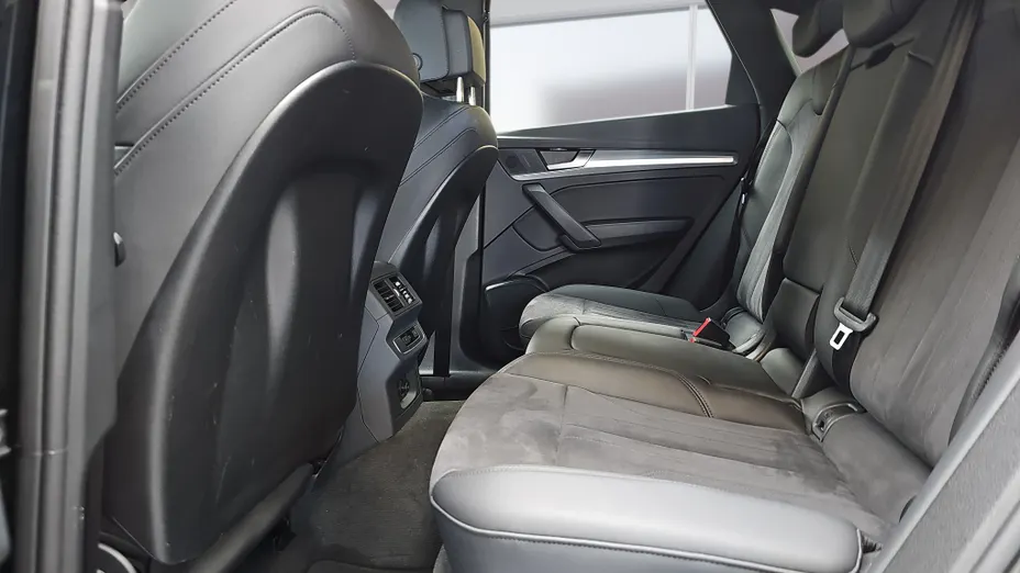 AUDI Q5 Q5 40 TDI mHEV Quattro S Line S tronic