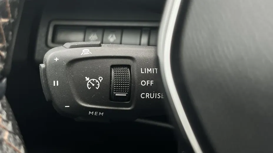 PEUGEOT 5008 5008 2.0 BlueHDi GT S&S EAT8