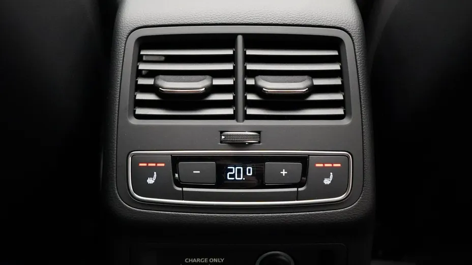 AUDI A5 RS5 Quattro Tiptronic